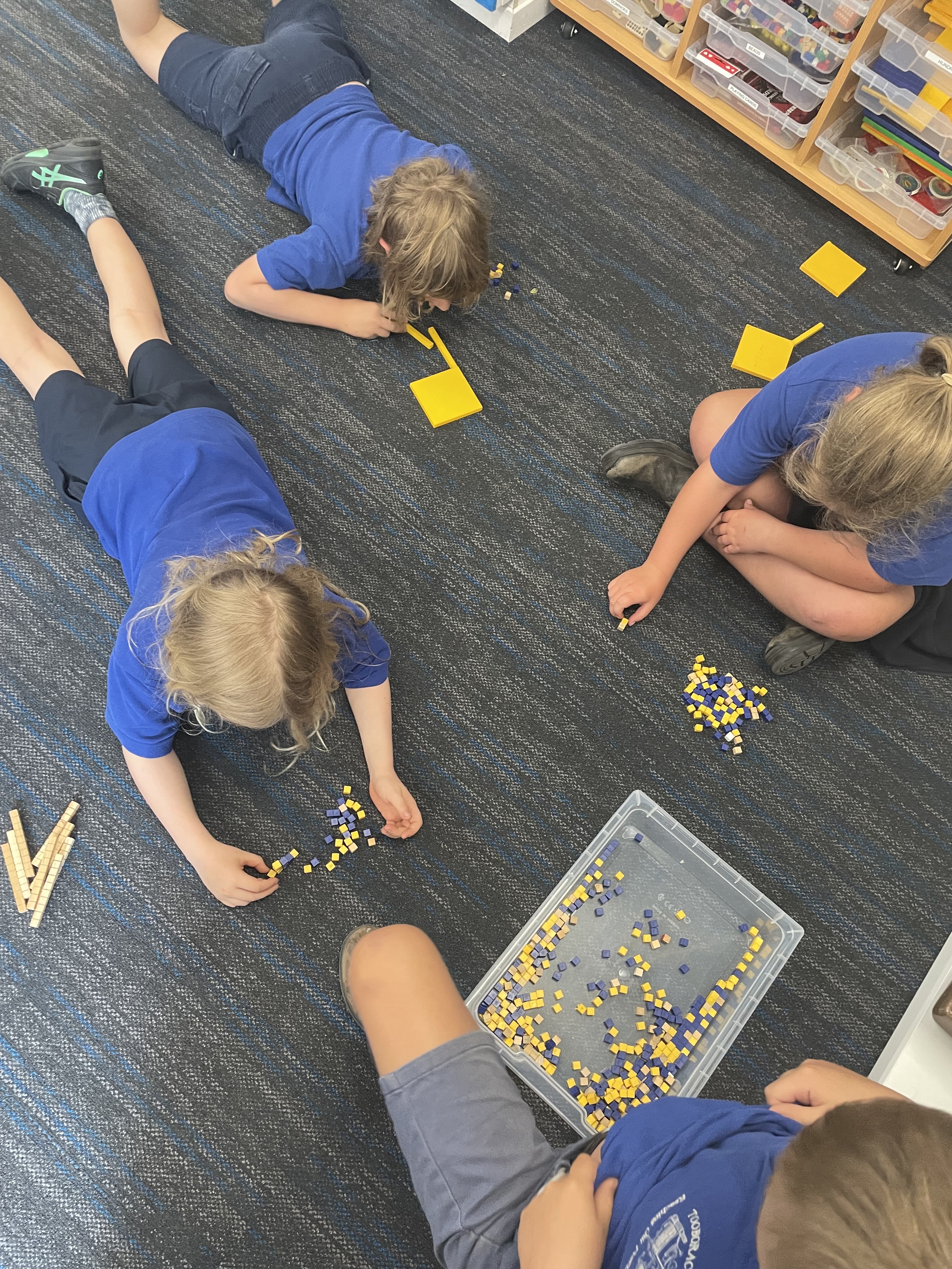 /uploaded_files/media/gallery/1678929685hands on maths.jpg